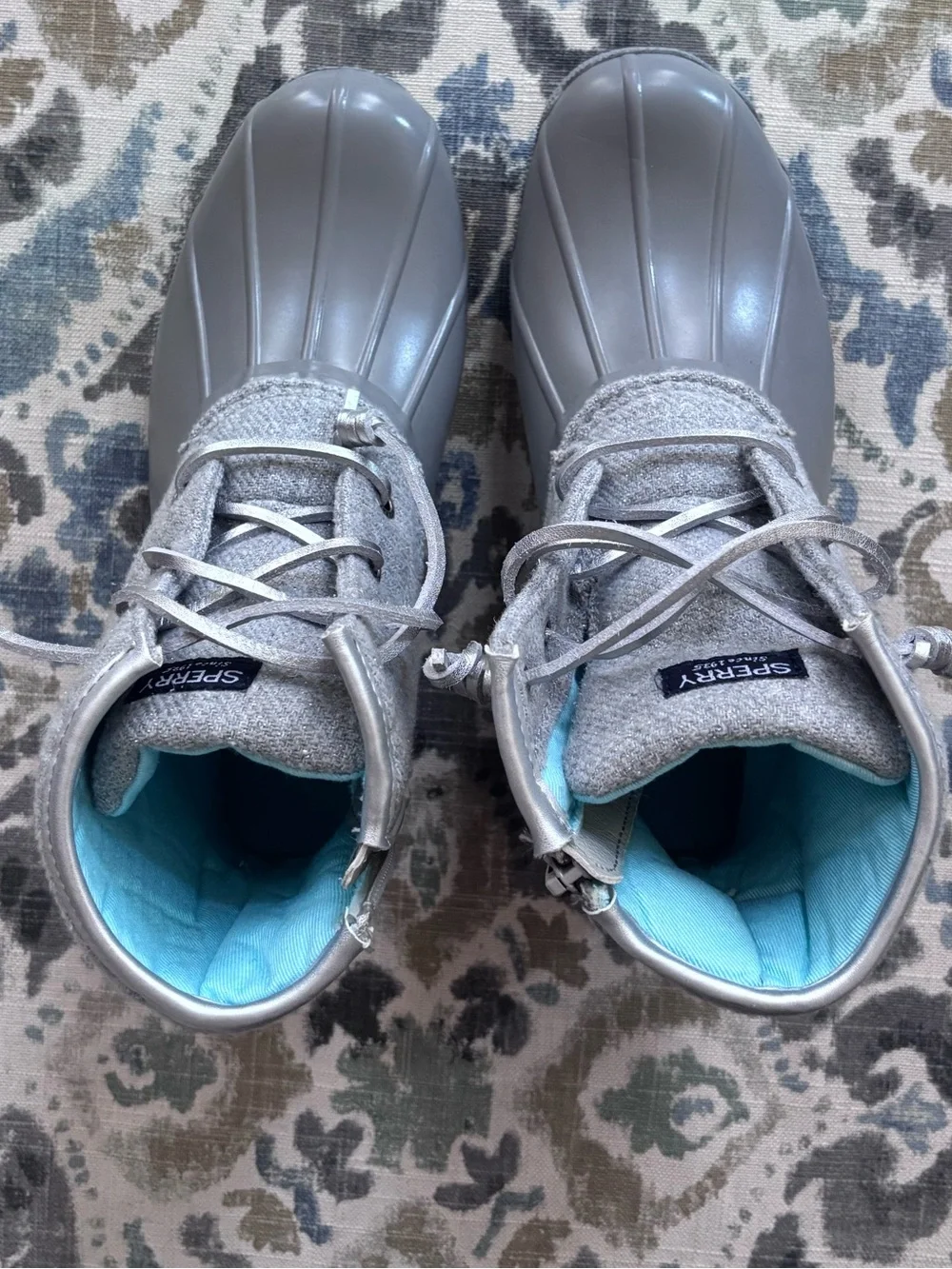 Sperry like new